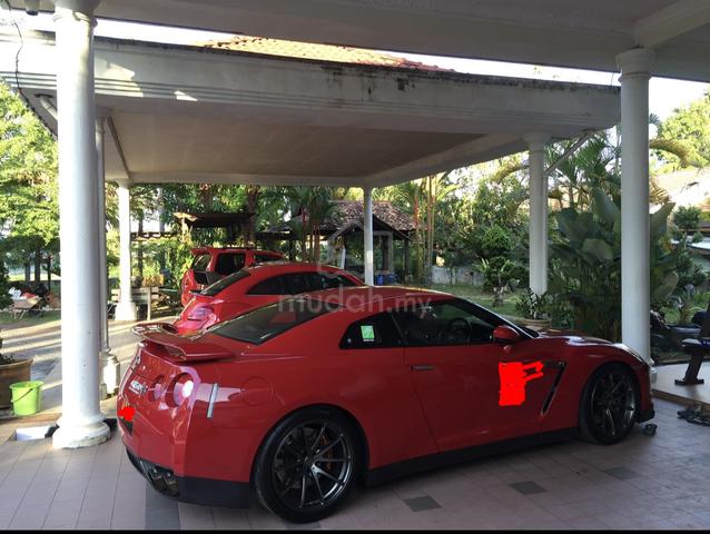 2010 Nissan GT-R 3.8 BLACK EDITION (A) - 4