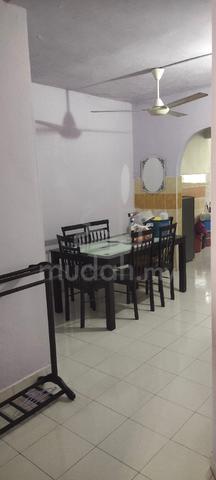 Rumah Untuk Dijual 4