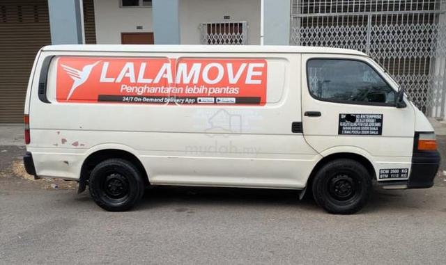 2002 Toyota HIACE 2.4 LH112R (M) - 5