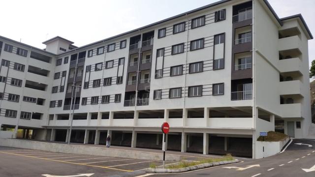 Suria Tropika Apartment 1