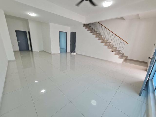 Double Storey Terrace Casa Wood Cybersouth Dengkil 1