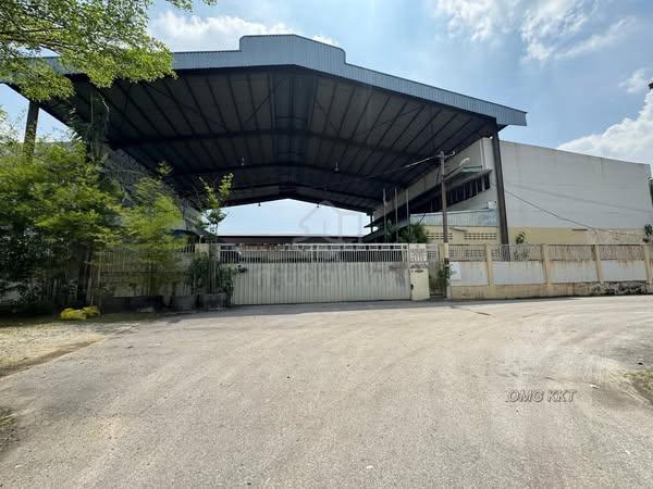 Sungai Rasau 6 Unit 2.5 Storey Link Factory Shah Alam 1