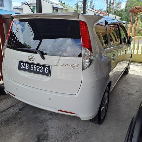 2011 Perodua ALZA 1.5 EZi (A)serupa baru - 2