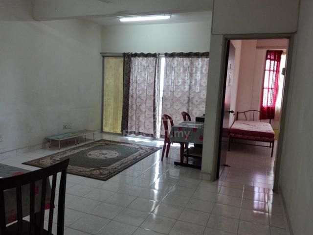 Pangsapuri Baiduri (Seksyen 7 Shah Alam) 1