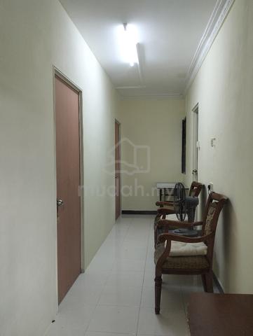2 Bilik di Kg Stulang Baru untuk disewa 1