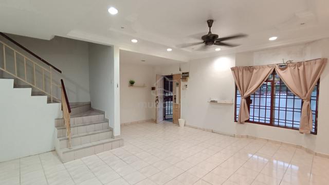 (Renovated) 2 Storey Guarded Terrace House Bandar Mahkota Cheras 1