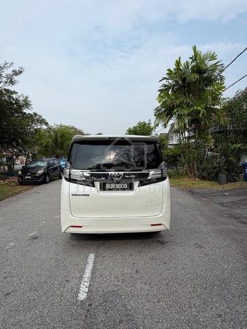 2017 UMW Toyota Vellfire 2.5 Malaysia Specs - 5