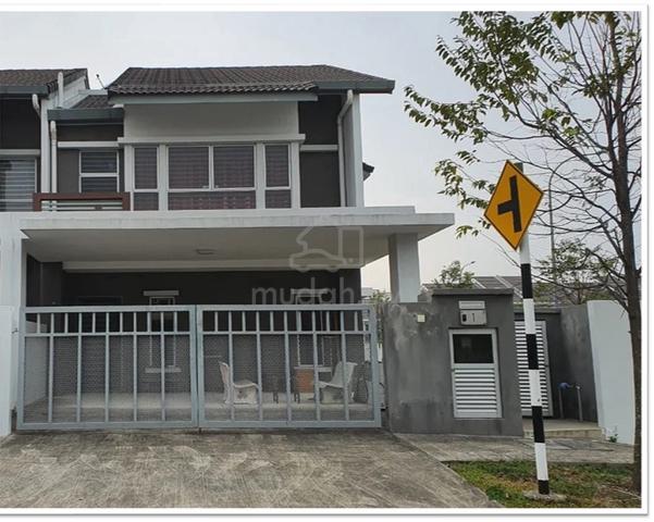 Acacia Serene Heights Corner Lot 2-storey Terrace 1