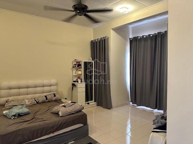 Double storey 20x75 bandar puteri klang 1