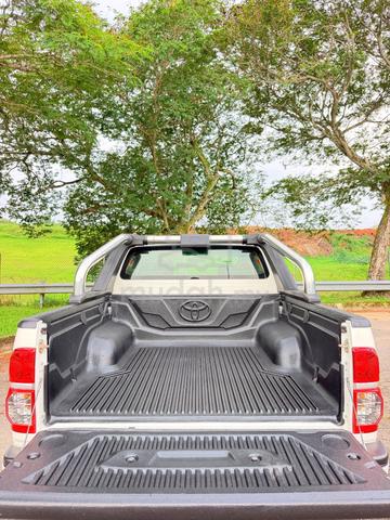 Toyota Hilux 2.5 G TRD Sportivo(A)1owner NoOffRoad - 3