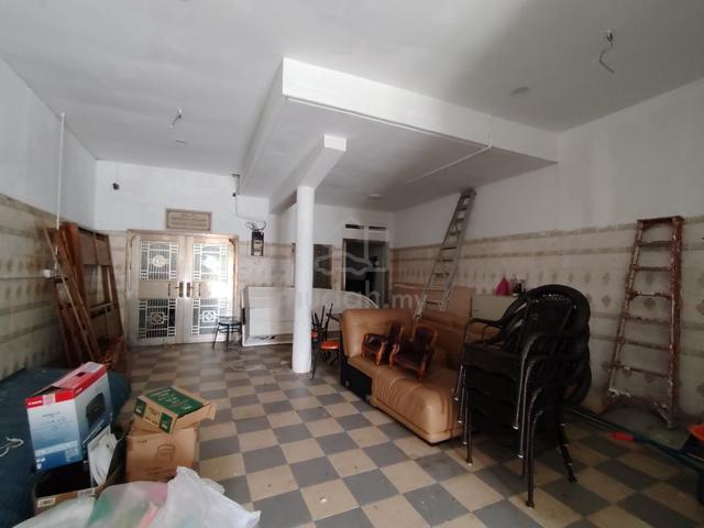 2 storey terrace Fettes Park Tanjung Tokong suitable for office use 1