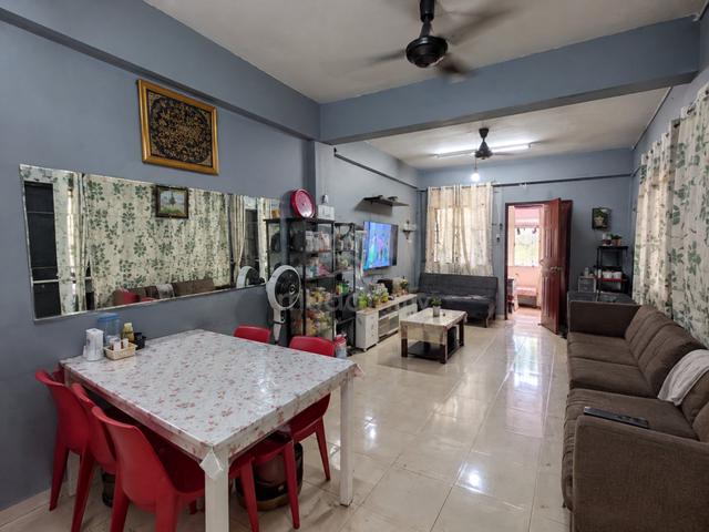 Rawang Idaman Apartment 1