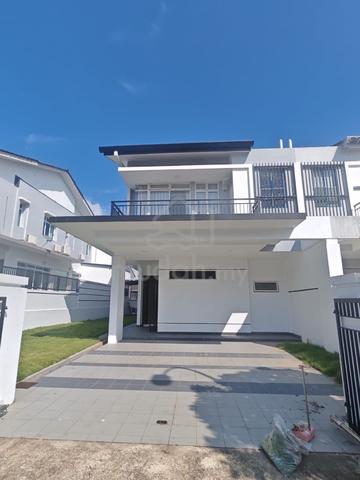 Horizon Hills The Hills Jalan Anjung Double Storey Cluster House 1
