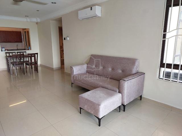 Royal Domain Sri Putramas 2 1