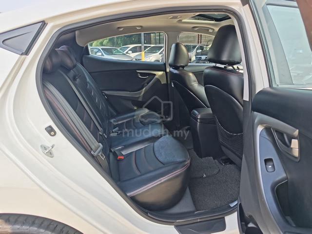 2012 Hyundai ELANTRA 1.8 (AUTO) - 5