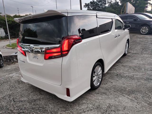 2021 Toyota ALPHARD 2.5 S 8 Seater 24,000km Only - 4