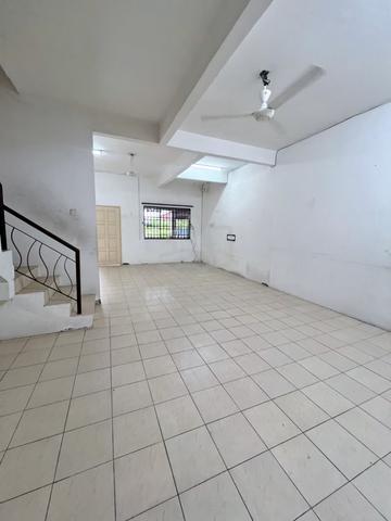 Taman Meranti, Kulim Double Storey Terrace House For Sale 1600sf 1