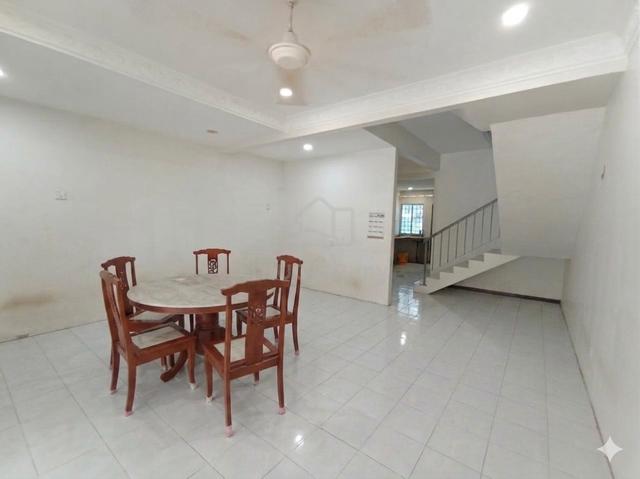 Taman Saujana, Kapar, Klang, Rumah Teres 2 tingkat 1