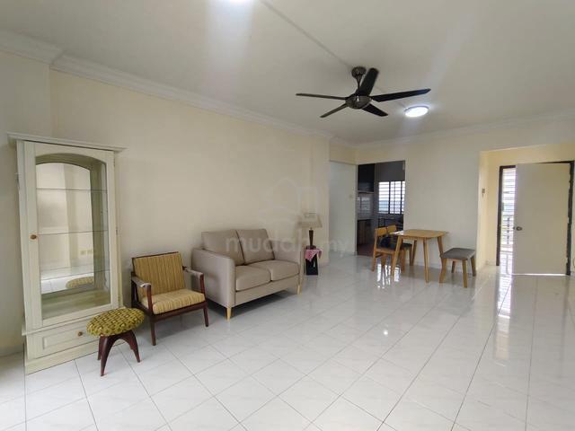 Seri Mutiara Apartments (Seri Alam) 1