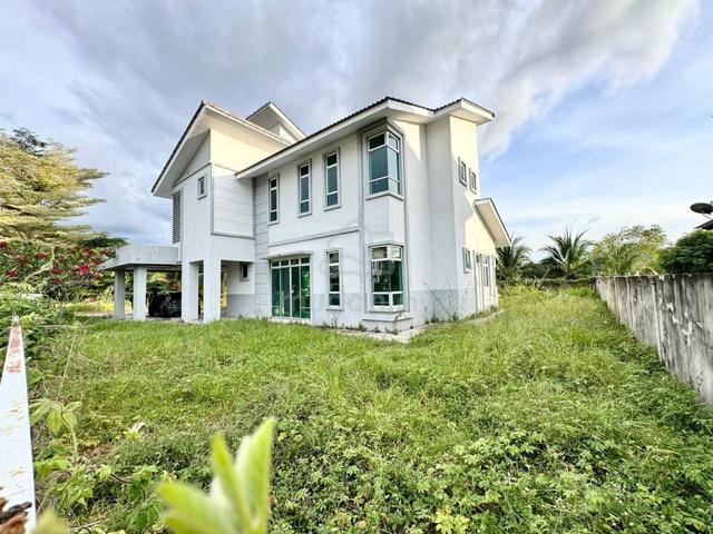 [Banglo Corner Lot] Taman Tunku Sarina Airis 1