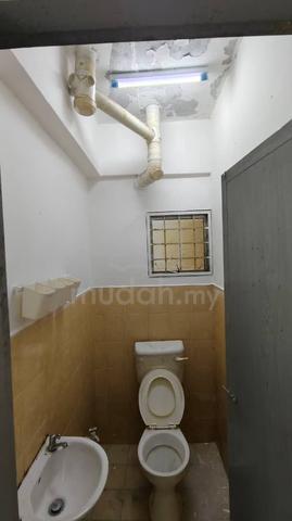 Puncak Desa Shop Apartment 4