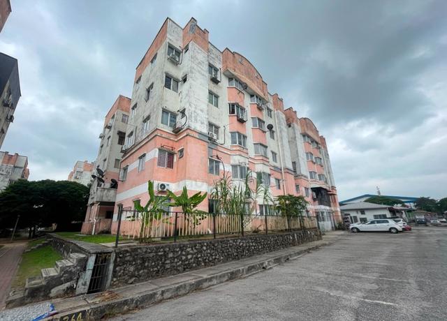 Pangsapuri Mutiara Subang 1