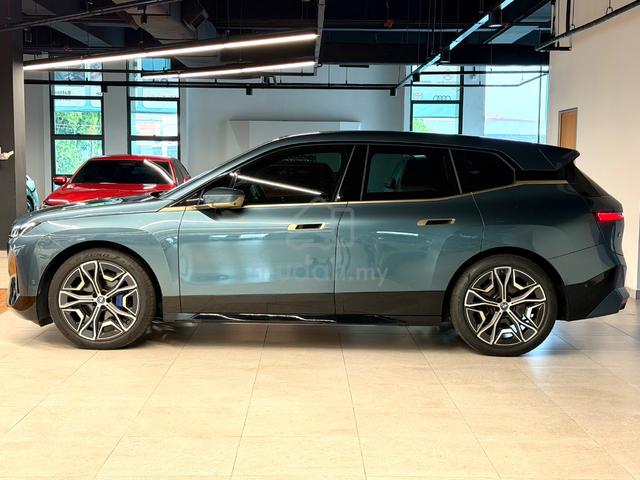 BMW iX xDrive50 M-Sport - Ready Stock 2023 2024 - 4