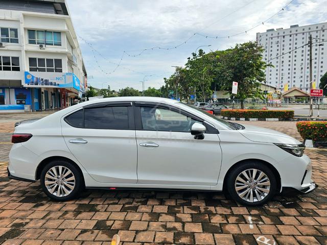 2024 Honda CITY 1.5 V (A) 11k Mileage Sahaja - 3