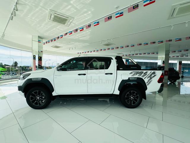 PROMOSI TERHEBAT 2026 Toyota HILUX 2.8 ROGUE - 5