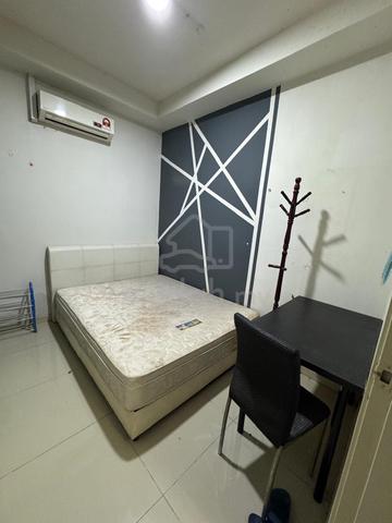 Centrestage Medium Room Mix Gender Unit @ PJ Section 13 For Rent 1