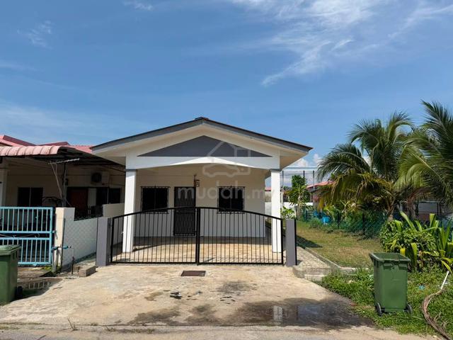 Single Storey Terrace Corner House for Sale at Taman Permai Miri 1
