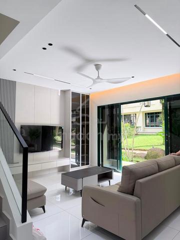 3 Storey NADIA PARKHOMES Desa Parkcity, Actual, Freehold, WELL KEEP 1