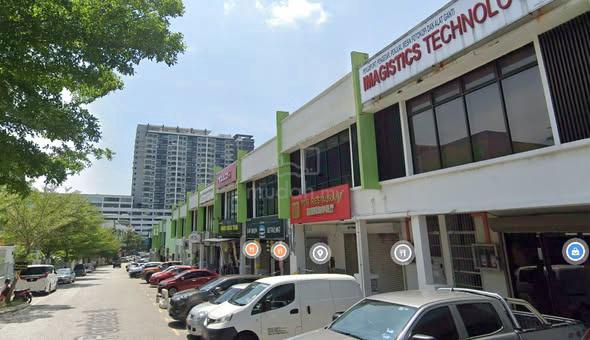 Bandar Damai Perdana 2 Storey Intermediate Shop For Sale 1
