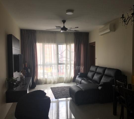 female middle bedrooms in titiwangsa sentral near HKL,LRT,MRT,Go BUS 1