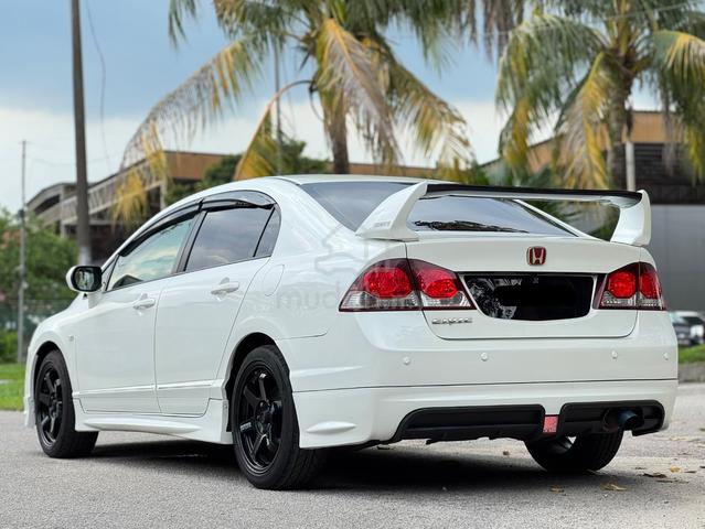 2011 Honda CIVIC 1.8 i-VTEC (A) Best Condition - 4