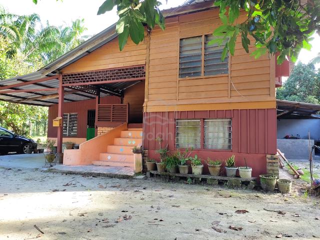 Rumah Kampung Luas Cantik Chenderong Balai 2