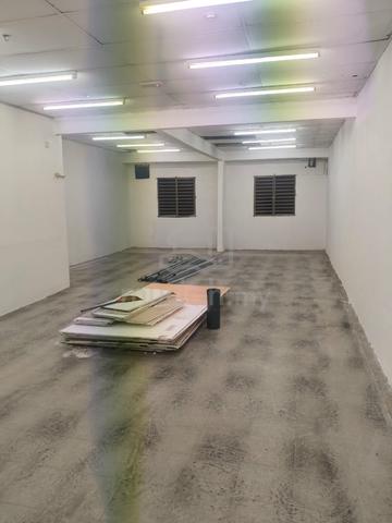 2 storey shoplot for rent at Taman Kawari ,Simpang Ampat 1