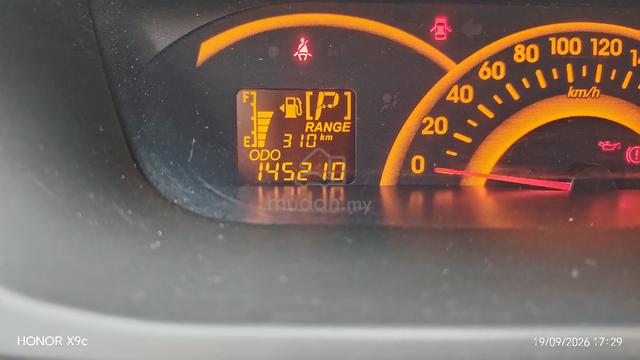 2013 Perodua ALZA 1.5 EZ (A) - 4