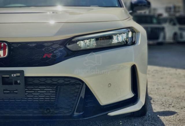 2023 Honda CIVIC 2.0 TYPE R (M) 9KKM Grd 4.5A FL5 - 4