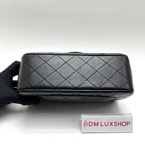 Carousel Image