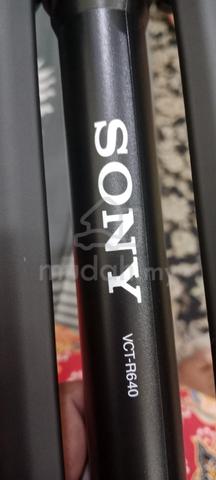 Sony tripod  - photo 4 of 6