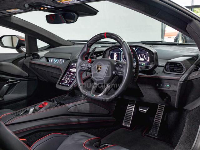 2025 Lamborghini REVUELTO 6.5 V12 Carbon Race Seat - 4