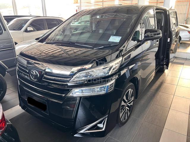 2018 Toyota VELLFIRE 2.5 ZG*FAMILY USED* - 1