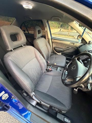 2001 Honda CIVIC 1.7 VTEC (A) - 5