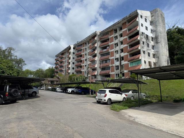 Lucky Heights Condominium 1