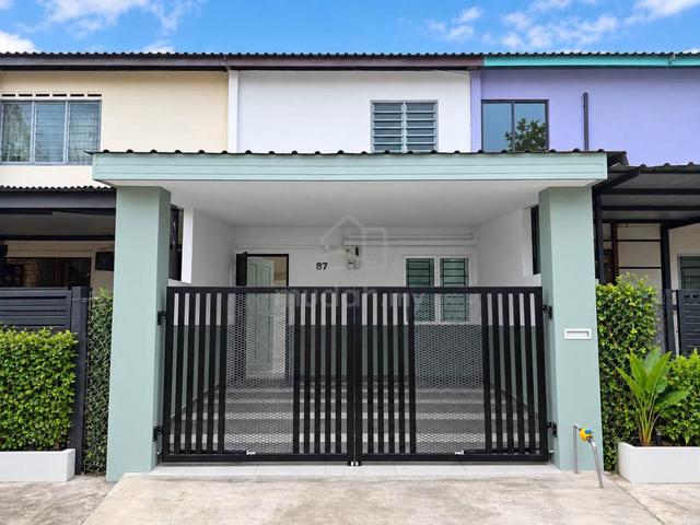 Taman Skudai Baru 2 Storey | FREEHOLD | International Lot 1