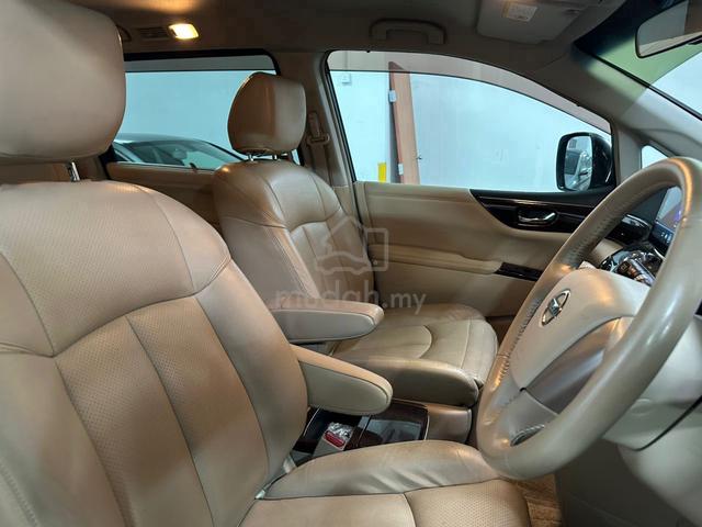 2011 Nissan ELGRAND 3.5 HIGHWAY STAR (A) - 5