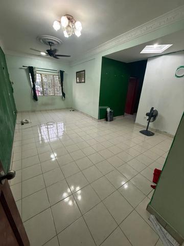 Pangsapuri Seri Galaksi 1