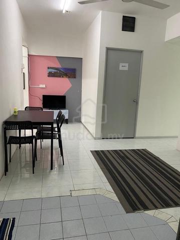 Bilik Fully furnished Puchong Perdana untuk lelaki muslim, cyber,putra 1
