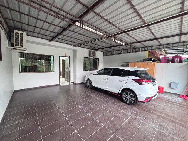 hot area TUN AMINAH jln NAKHODA 19 single sty reno kitchen extended 2